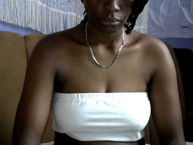 Africanpretty22's BongaCams show and profile