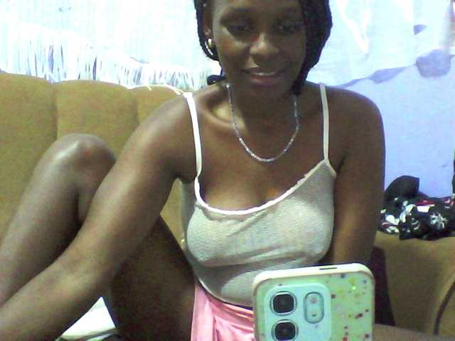 Africanpretty22's BongaCams show and profile