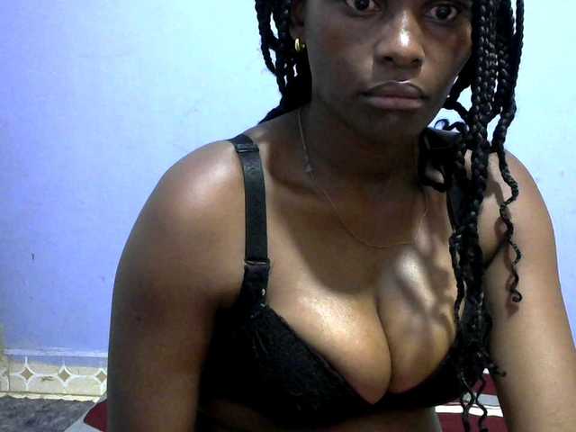 Africanpretty22's BongaCams show and profile