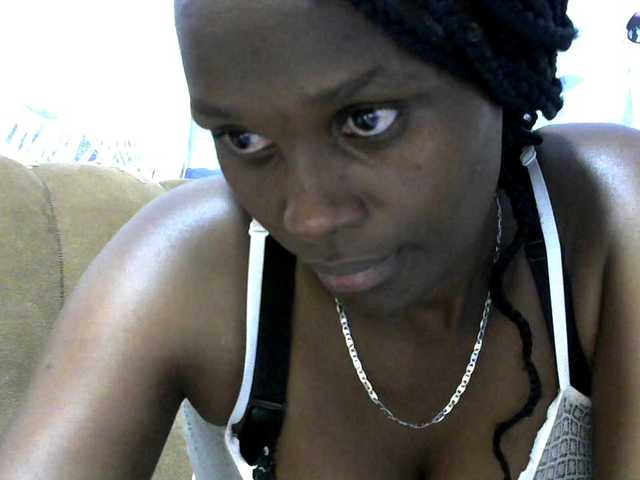 Africanpretty22's BongaCams show and profile