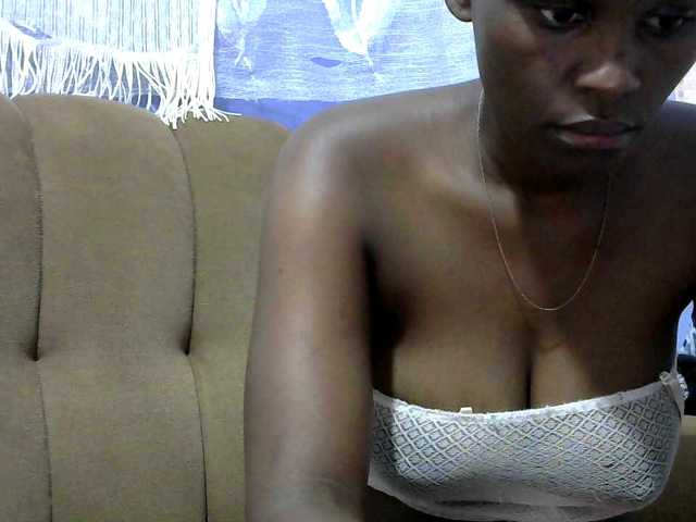 Africanpretty22's BongaCams show and profile