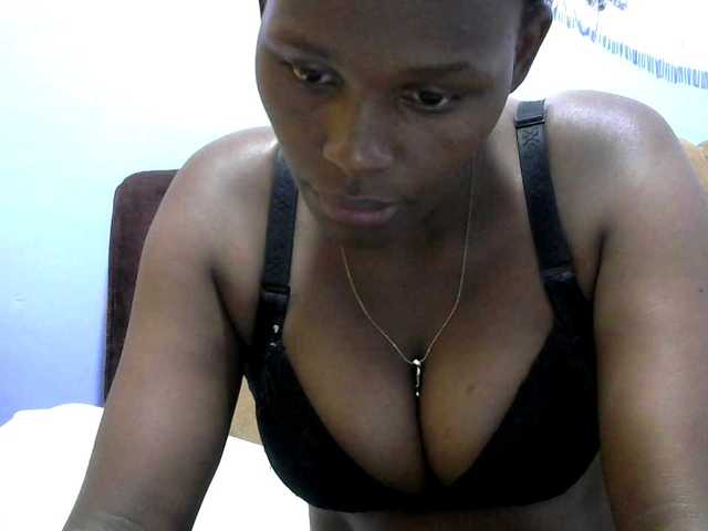 Africanpretty22's BongaCams show and profile