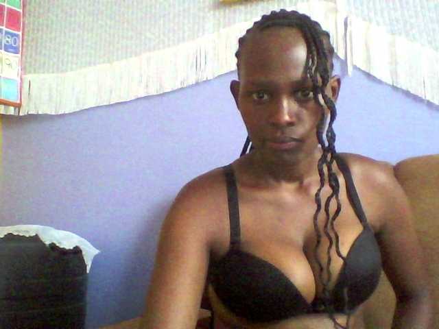 Africanpretty22's BongaCams show and profile