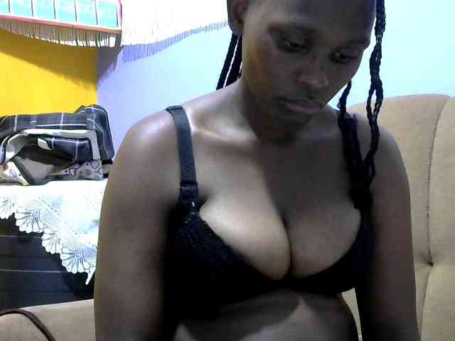 Africanpretty22 webcam
