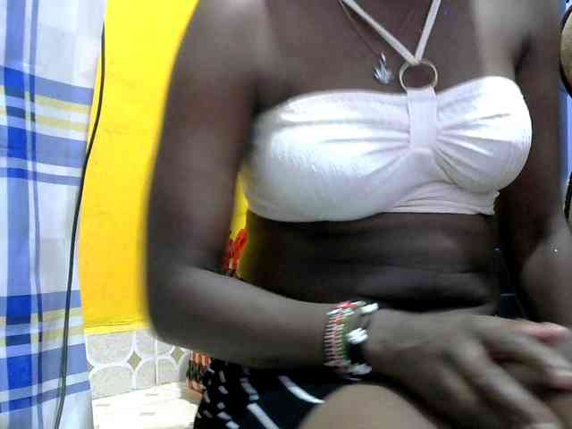 Africanpretty22 webcam