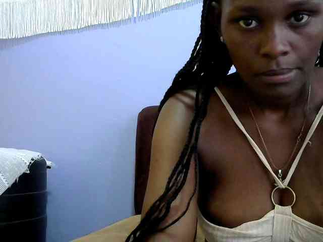 Africanpretty22 webcam