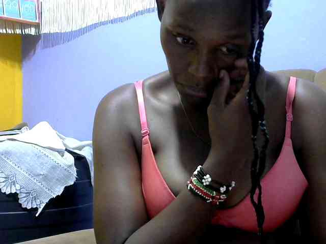 Africanpretty22 webcam