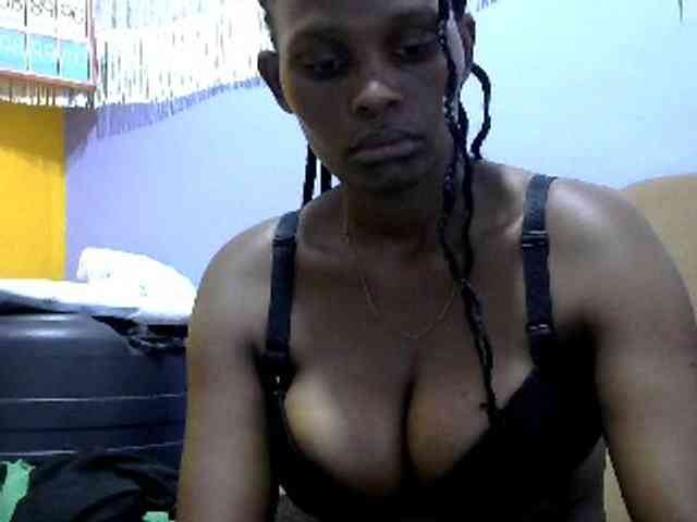 Africanpretty22 webcam