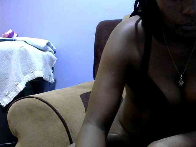 Africanpretty22 webcam