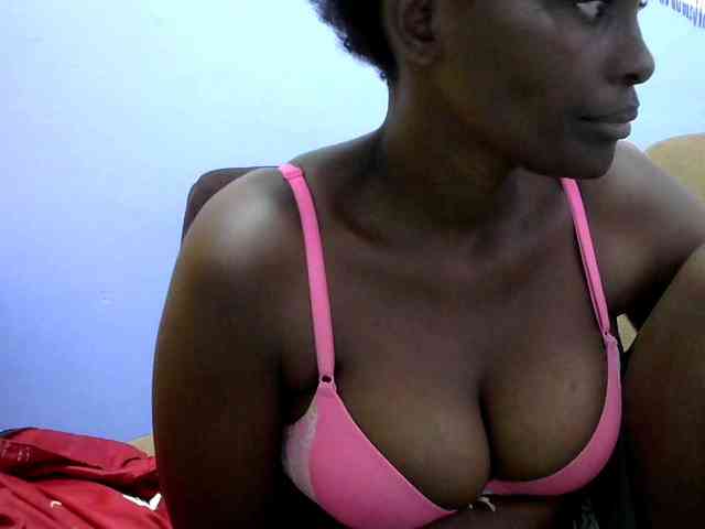 Africanpretty22 webcam