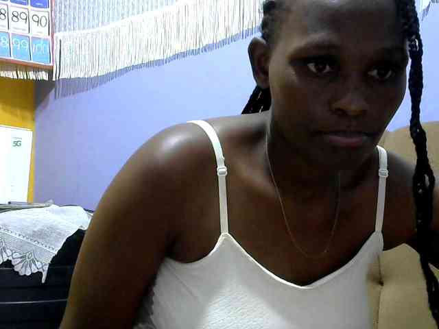 Africanpretty22 webcam
