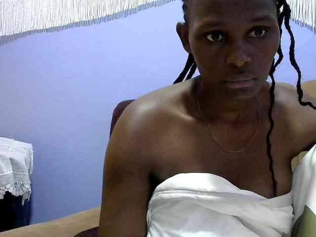 Africanpretty22 webcam