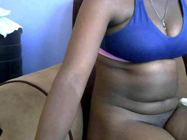 Africanpretty22 webcam