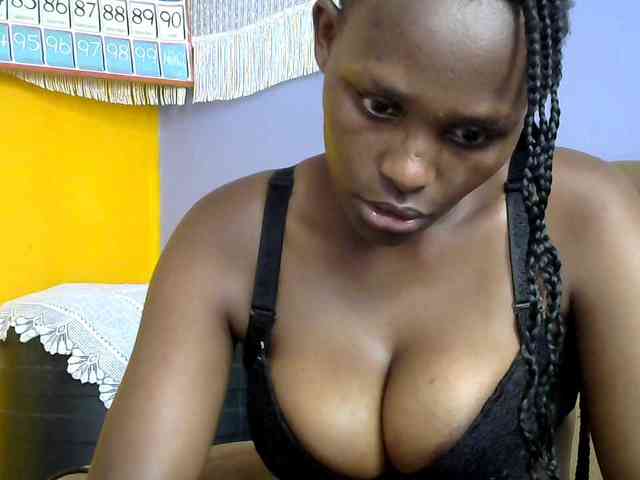 Africanpretty22 webcam