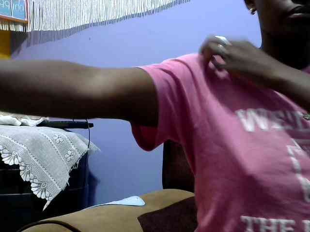 Africanpretty22 webcam