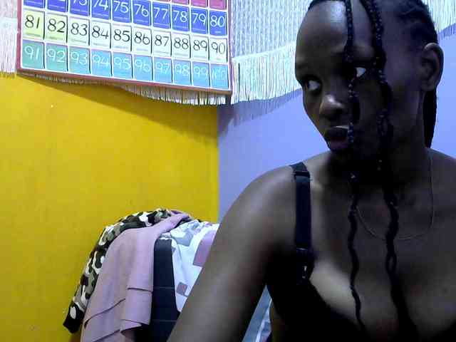 Africanpretty22 webcam