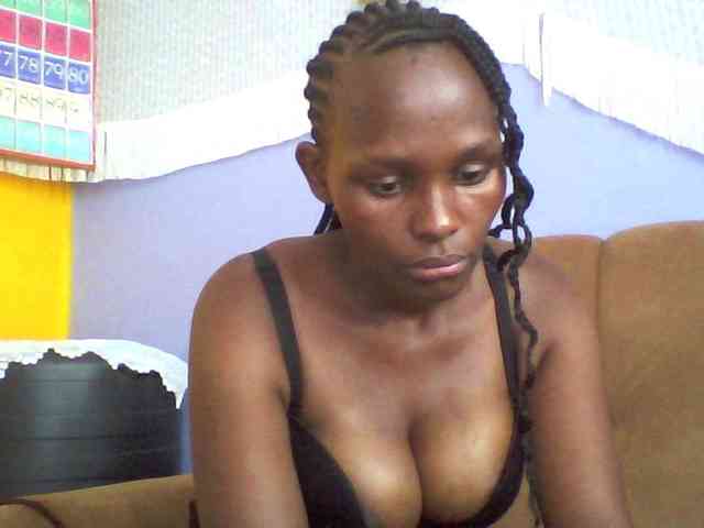 Africanpretty22 webcam