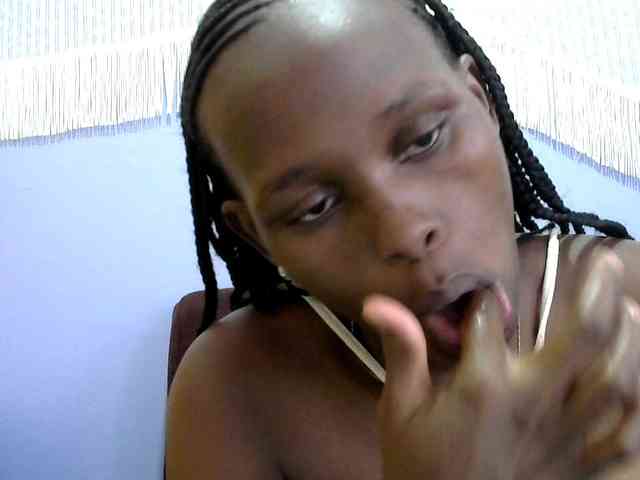 Africanpretty22 webcam