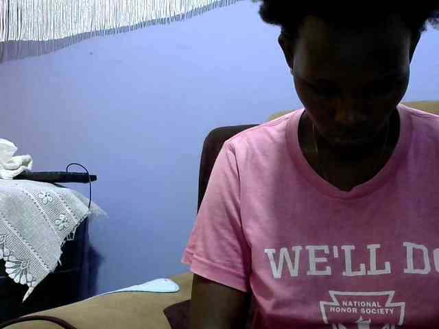 Africanpretty22 webcam