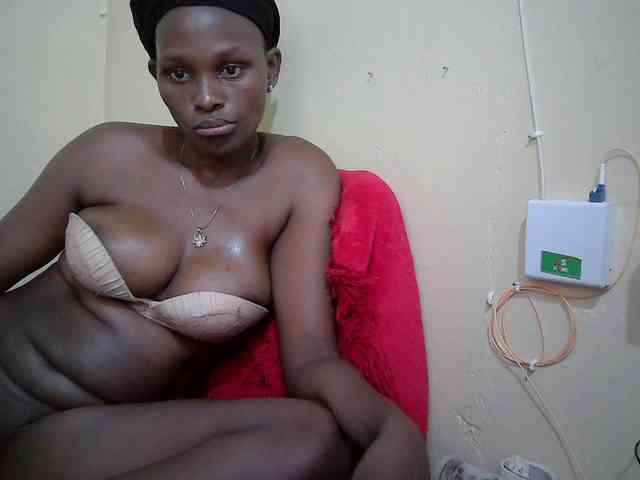 Africanpretty22 webcam