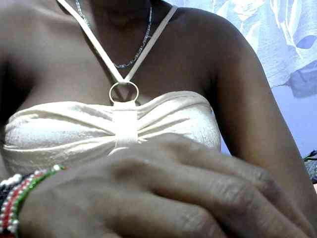 Africanpretty22 webcam