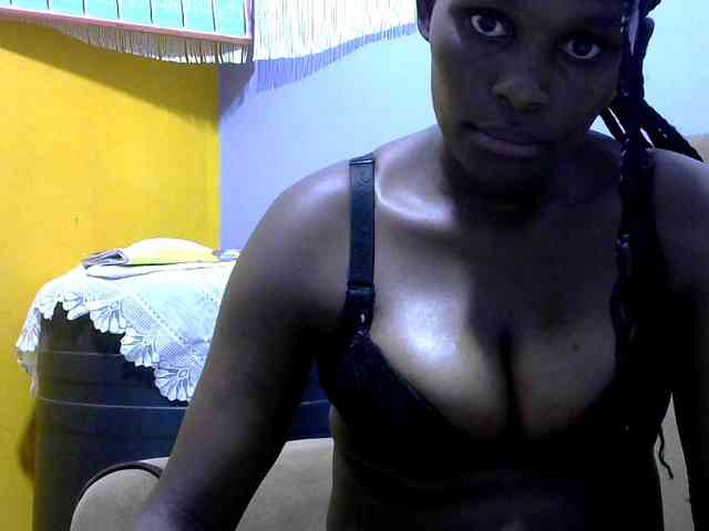 Africanpretty22 webcam
