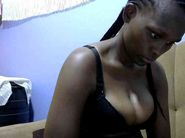 Africanpretty22 webcam