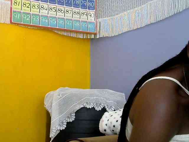 Africanpretty22 webcam