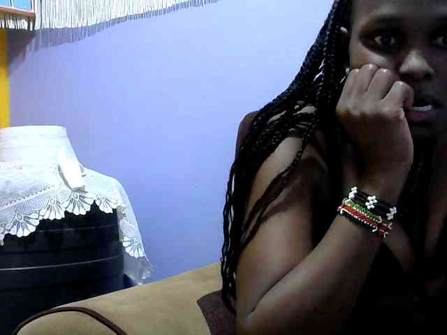 Africanpretty22 webcam