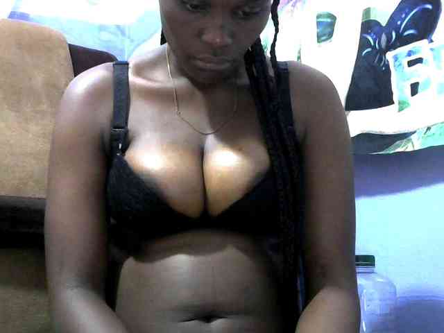 Africanpretty22 webcam