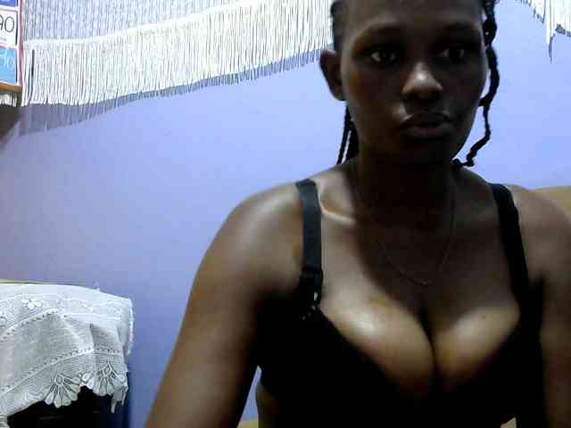Africanpretty22 webcam