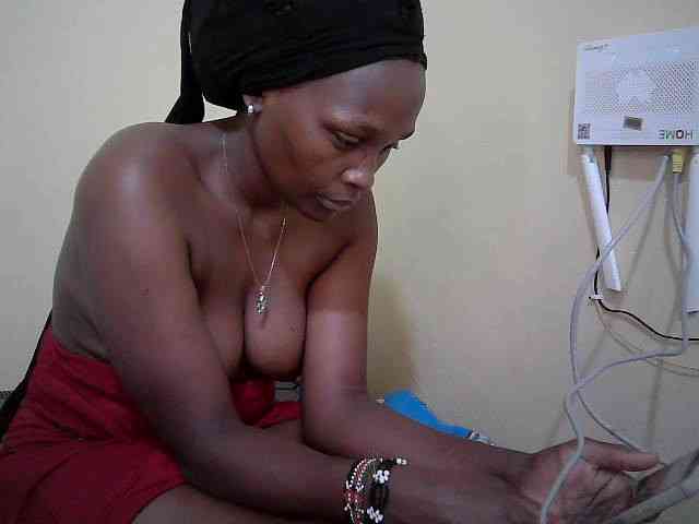 Africanpretty22 webcam