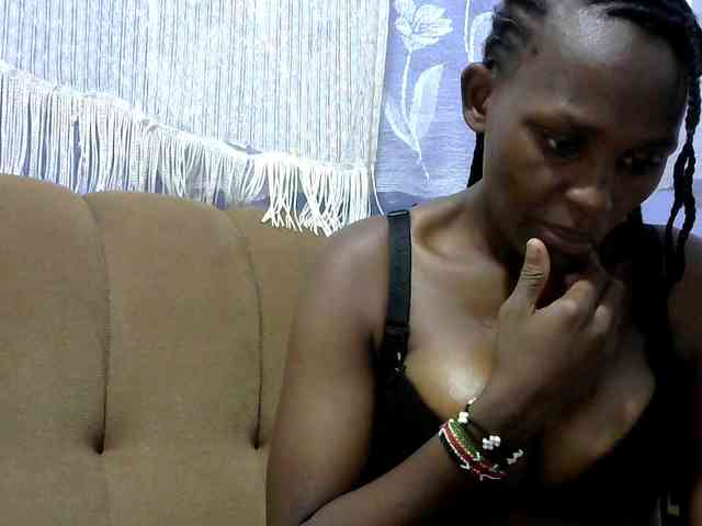 Africanpretty22 webcam