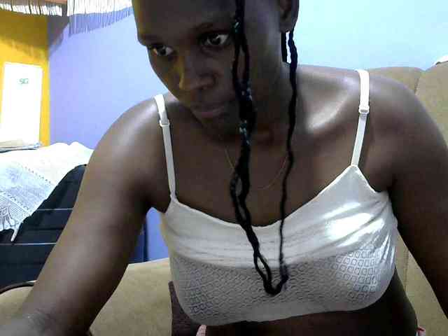 Africanpretty22 webcam
