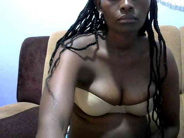 Africanpretty22 webcam