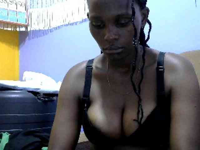 Africanpretty22 webcam