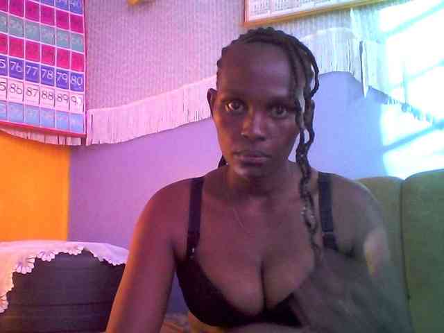Africanpretty22 webcam