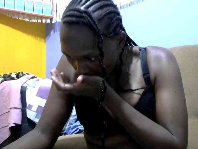 Africanpretty22 webcam