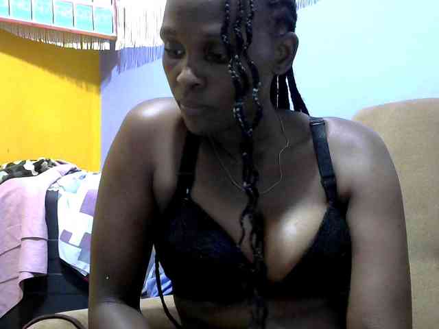 Africanpretty22 webcam