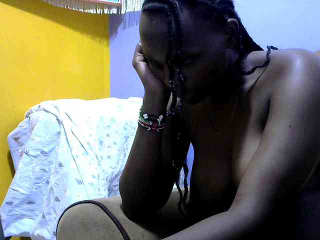 Africanpretty22 webcam