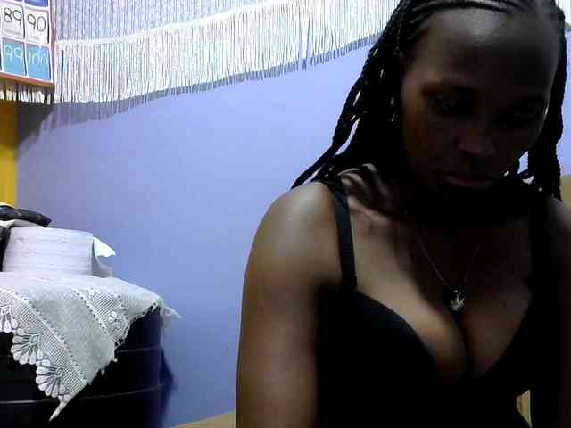 Africanpretty22 webcam