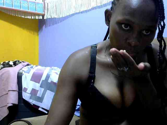 Africanpretty22 webcam