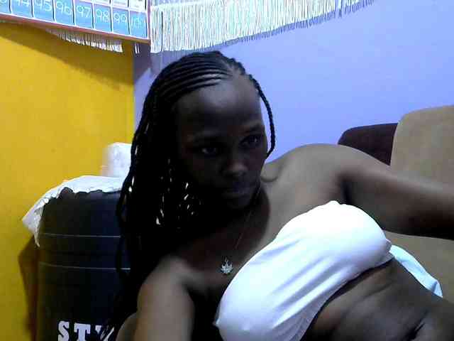 Africanpretty22 webcam