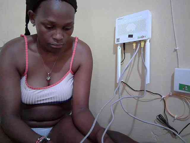 Africanpretty22 webcam