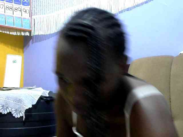 Africanpretty22 webcam