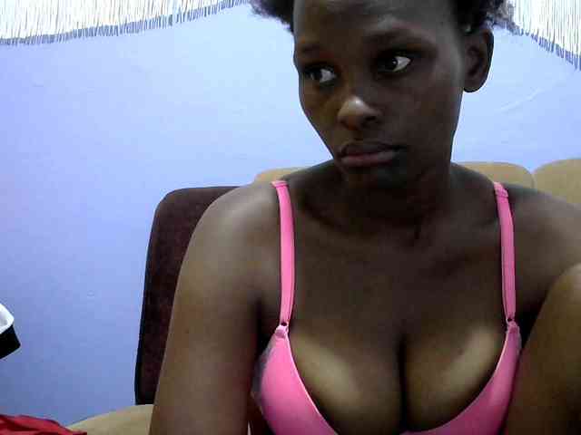 Africanpretty22 webcam