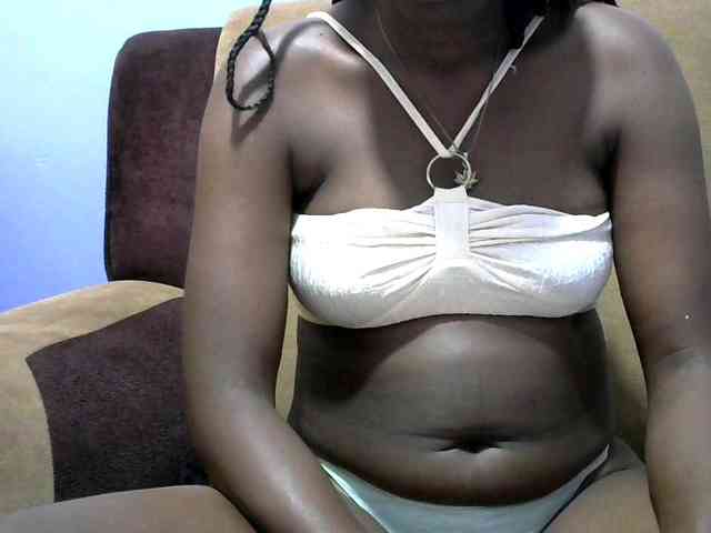 Africanpretty22 webcam