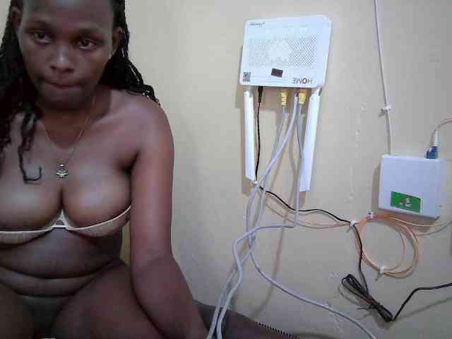 Africanpretty22 webcam
