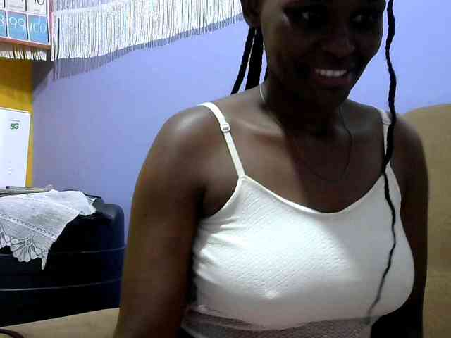 Africanpretty22 webcam