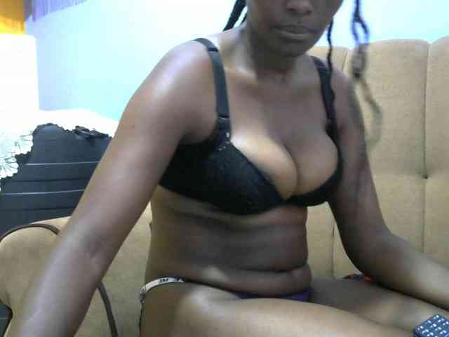 Africanpretty22 webcam